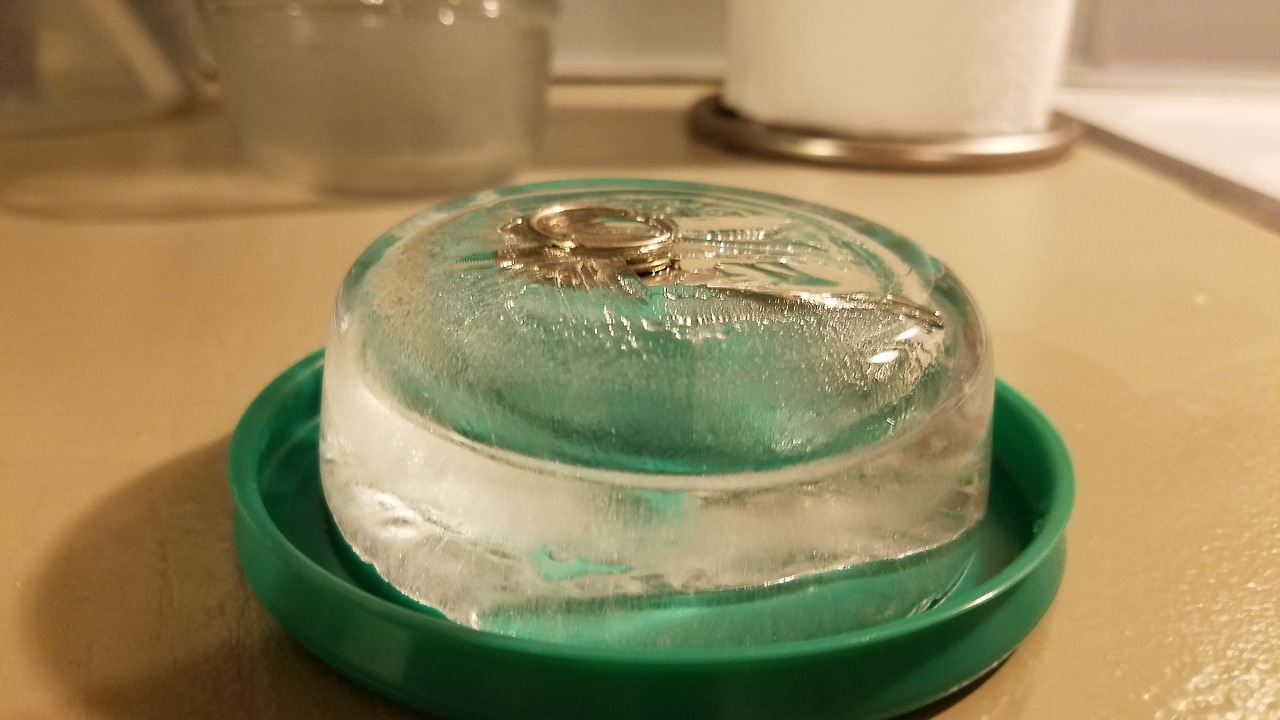 stephaniesugarplum:  my clitty has been locked in this cage for 19 days, 18 hours
