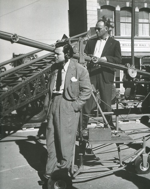 aladyloves:Orson Welles on the set of The Magnificent Ambersons (1942)