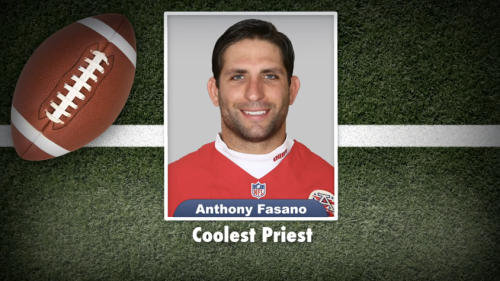 tastefullyoffensive:  Jimmy Fallon’s NFL Superlatives [video]