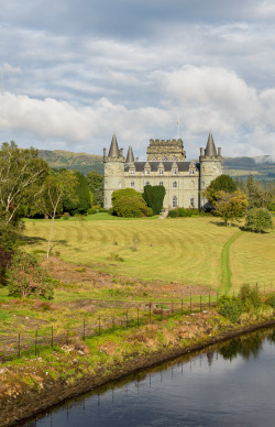 Allthingseurope:  Inveraray Castle, Scotland (By @Kennyc) 