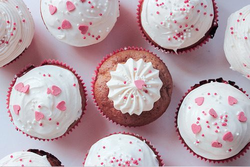 XXX cinnahearts:  Strawberry-Vanilla-Cupcake photo