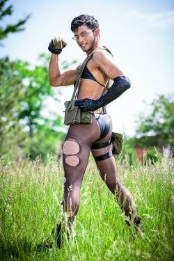 inkyshark:  kylemistry:  More fun Quiet shots, this time from Colossalcon. All courtesy of the talented M1Photo, who you can find on Flickr or Facebook! The guy managed to make mid-day harsh sunlight work, and any photographer knows that’s no easy feat.