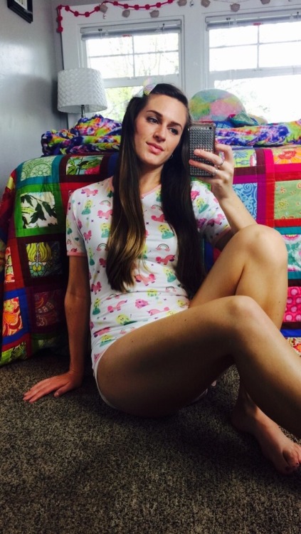 mousetits:Morning vibes with my meow meow! Onesie is from OnesiesDownUnder  You look very cute