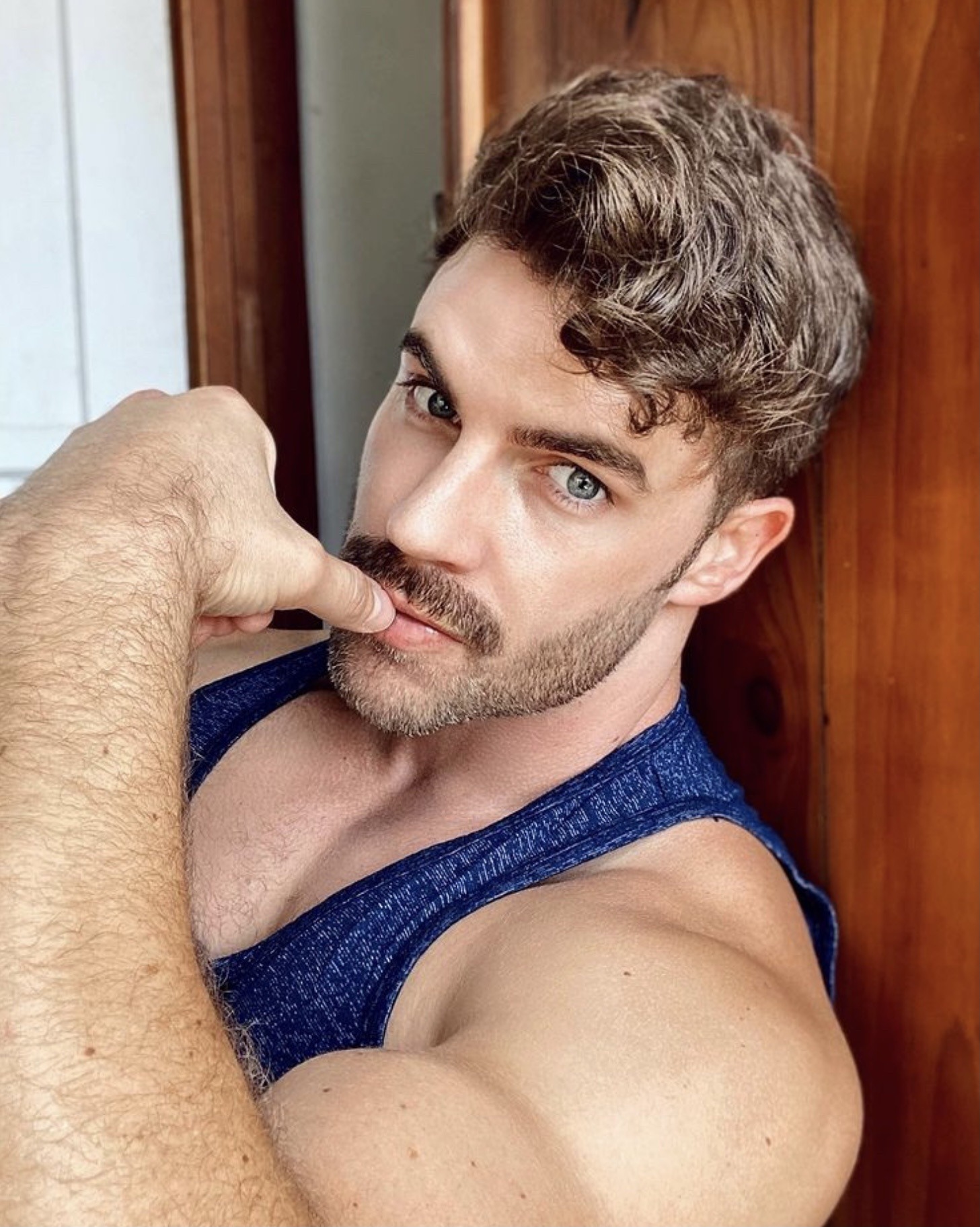 elnerdo19:Dane de Bruin is all Pecs and Mustache, and we love him for it!!! 🔥💖💜🤍💪🏼🥩😋🏳️‍🌈