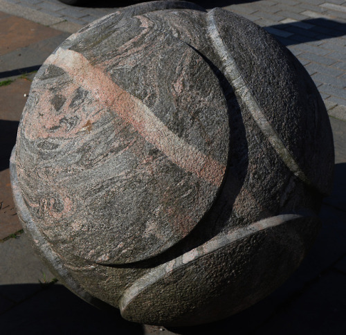 Oldmeldrum Prehistoric Inspired Sculpture, Aberdeenshire, Scotland, 27.5.18.