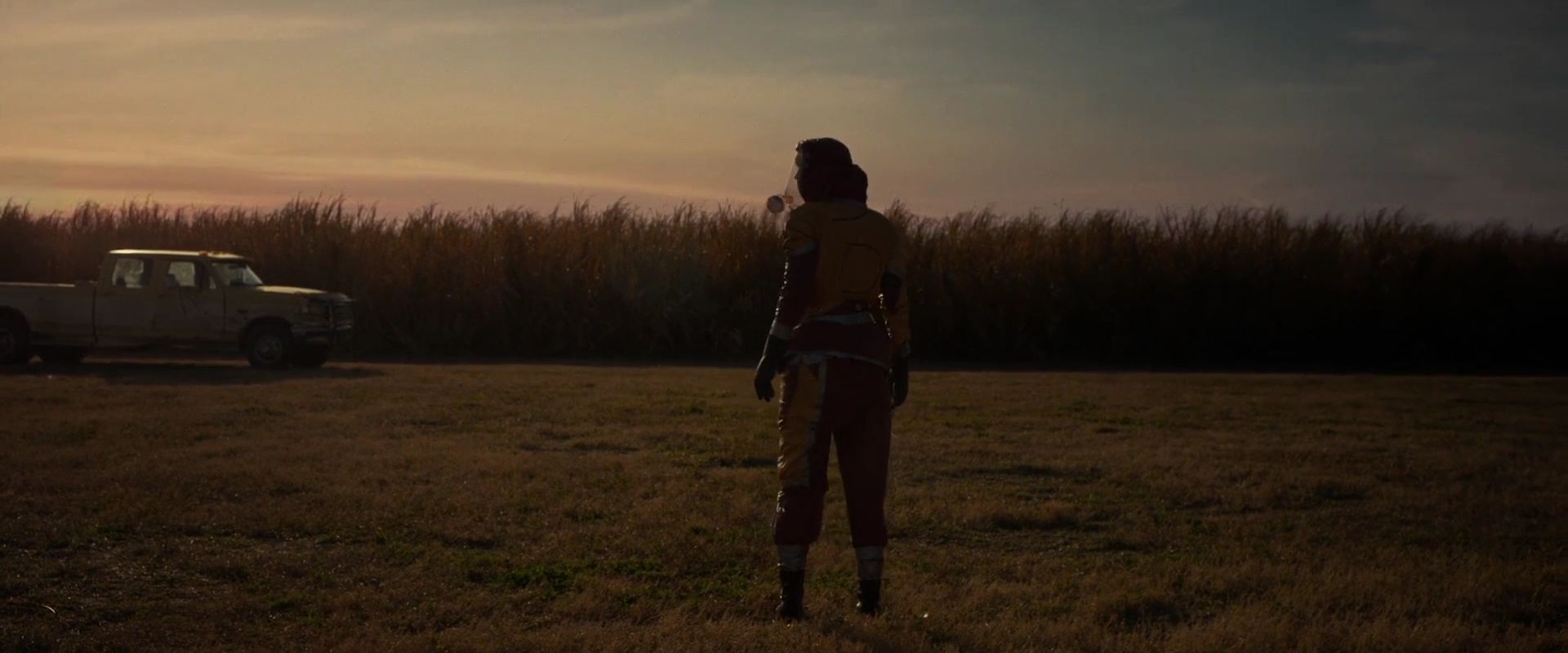 barricklovesmovies:10 Cloverfield Lane (2016)dir. Dan Trachtenbergdop: Jeff Cutter