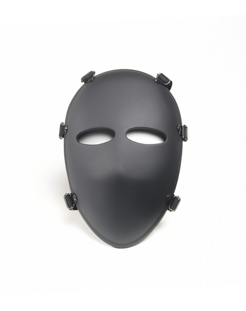 Facial Armour, Ballistic Face Mask, 2013. Kevlar®. Made by International Armor Corporation.Its desig