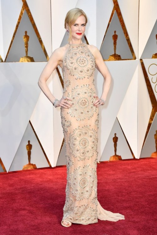  Nicole Kidman (Best Supporting Actress Nominee) in Armani Privé 