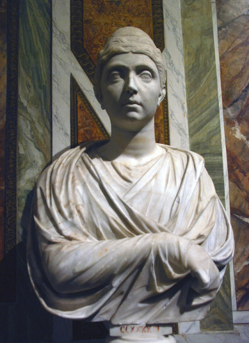 Portrait of Domitia Lucilla, mother of Marcus Aurelius. II century AD. Pentelic marble. H. of the he