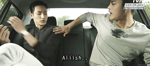 itwohearts:  Why’d you hold my hand??? 
