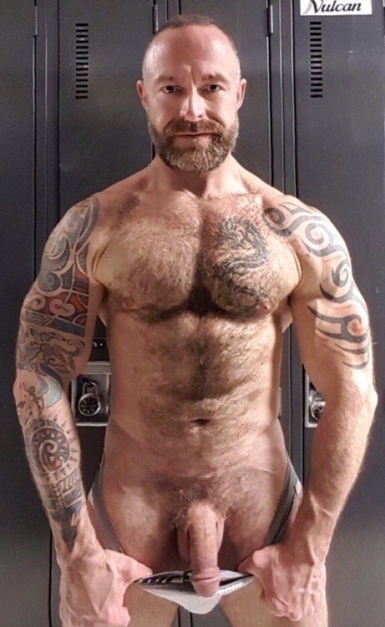 jamarosa2024 - One Who Admires The Beauty Of The Male Form π³οΈβπ