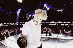 jujulielie:Kim Jongin’s fanservice is the best fanservice ever ok.