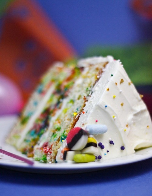 Italian Buttercream Frosting Ingredients: 2 cups sugar 2/3 cup water 4 large egg whites 1 ½ l