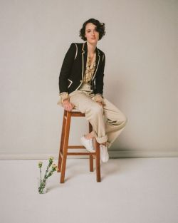 fuckyeahfleabag:  Phoebe Waller-Bridge for SO IT GOES Magazine/Issue 11.