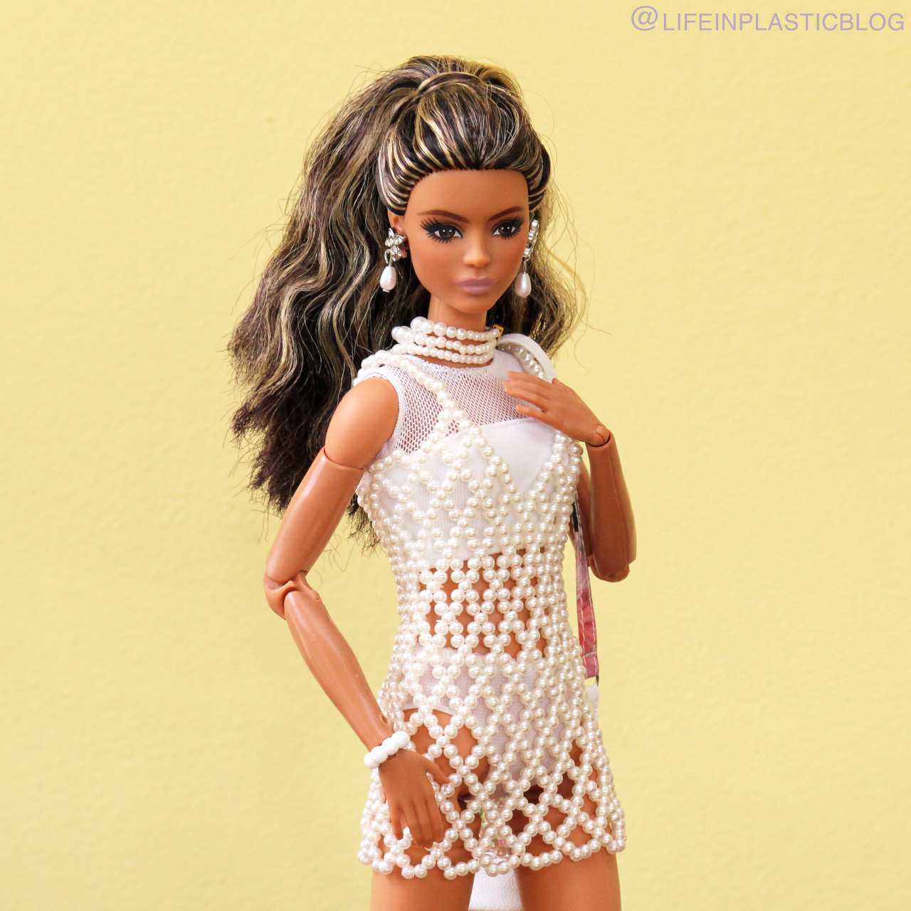 Rendezvous metgezel Omgekeerd Life in Plastic — Barbie Looks Elle and Lina