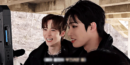 Yunho And Mingi Watching Their Pair Shoot...