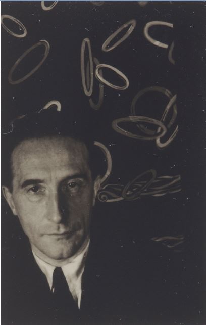 philamuseum:  Happy birthday to Marcel Duchamp! A pioneer of conceptual art and Dadaism,