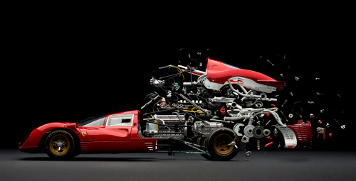 bobbycaputo:  Disintegrating Cars | Fabian Oefner   
