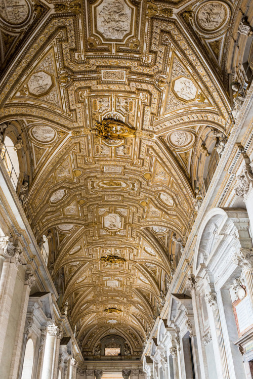 classical-beauty-of-the-past: St. Peter’s Basilica by Terri Butler