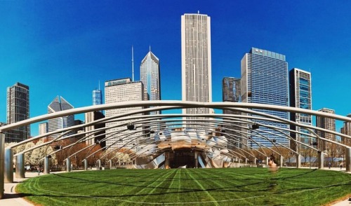 Already missing Chicago! Can’t wait to get back up there! •••••••#mileniumpark #chicago #chito