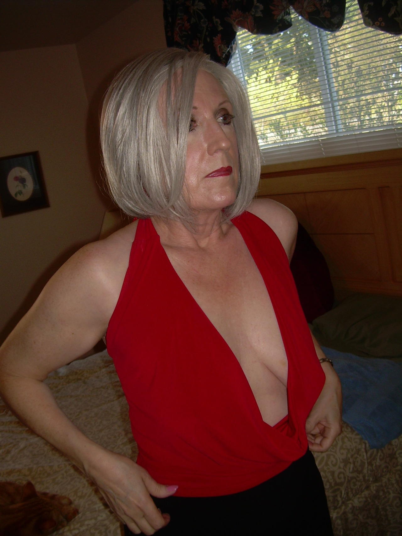 youthdrain:Sheila LOVES to have strange cock inside her pussy!