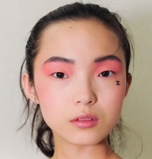 xiao wen ju backstage beauty details at chanel resort 2013