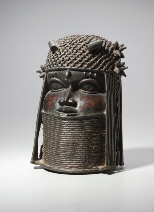 cma-african-art: Head, possibly mid 1500s or early 1600s, Cleveland Museum of Art: African ArtMetal 