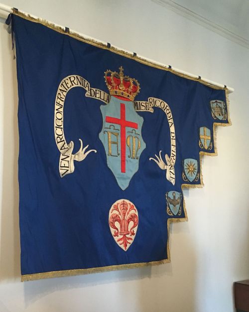 Banner of the Venerabile Arciconfraternita della Misericordia di Firenze (est. 1244).