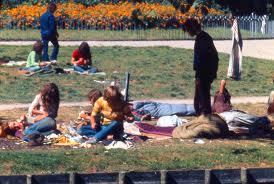 hatehipsterslovehippies:Sleeping hippies Amsterdam