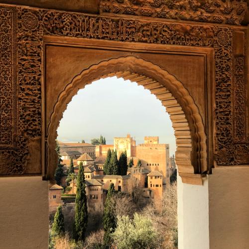 allthingseurope:Alhambra, Granada, Spain (by Jorge Salas)