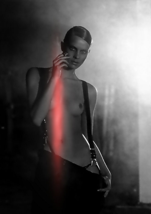 reblogged from : Camera Obscura   this is just my vision.. THULE