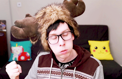 dansucc:congrats on 3mil, danandphilgames!