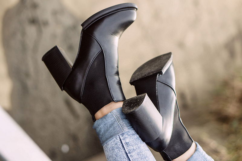 blackfivefashion:  ❤​ BOOTS ❤ more 