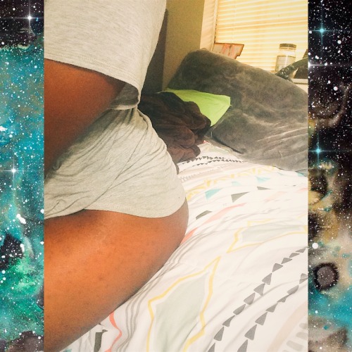 cocaine-flavored-candies:  My tiny butt, he still loves it though ☺️