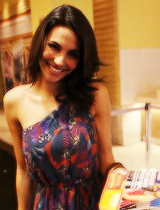 luar-ate-o-infinito:  Olha esse sorriso *-* Orgulho define!  