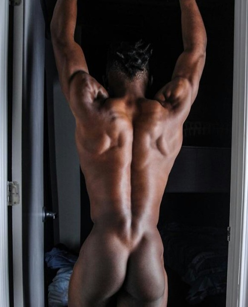 Bedtime #booty #back #muscles # horny # sex