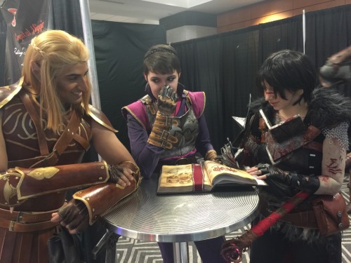 some-kinda-sneaky-witch-thief: I am Hawke!!! DA group at magic city con, Alabama. MY CASSANDRA COSPL