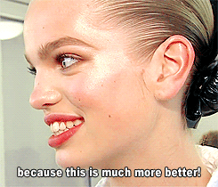 frowl:    daphne livin’ the dream (backstage @ versace spring 2011)   &lsquo;Because
