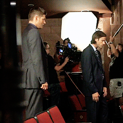 itsajensenthing:  J2 behind the scenes of Supernatural’s 200th episodebonus: 
