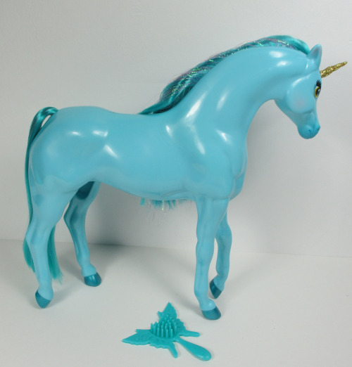 It’s Toy Time Tuesday!With…Dream Ella Unicorn Ocean!Finally, a new fantasy toy appears that i