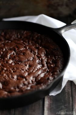 sweetoothgirl:  Triple Chocolate Peppermint Skillet Cookie