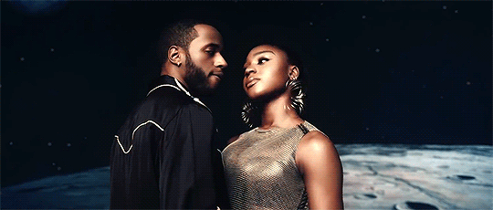 sevenlrings:you come in waves, waves, waves...– WAVES / NORMANI F/ 6LACK