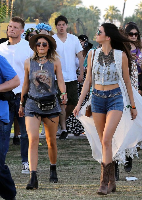 kyliejennerfashionstyle:  April 11, 2014 - Kylie & Kendall Jenner at the 2014 Coachella Music Festival.