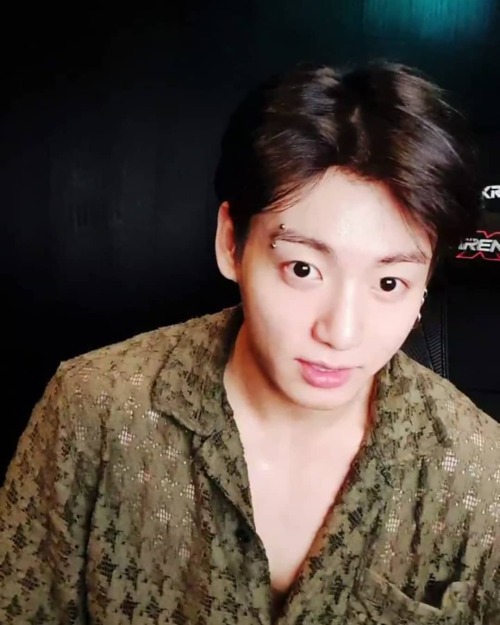 WHAT THE FUCK JEON JUNGKOOK!?