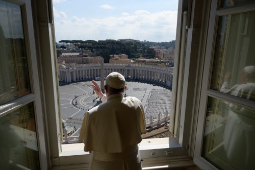 Pope Francis imparts his Apostolic Blessing overlooking an empty St. Peter’s Square, on 15.03.