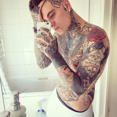 Hot tattoo guy