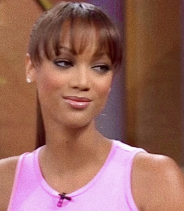 hypergamygimme:Such a Barbie ..Early 2000s Tyra Banks