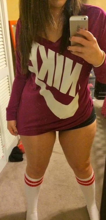 all-these-bitchez:  boMb…      