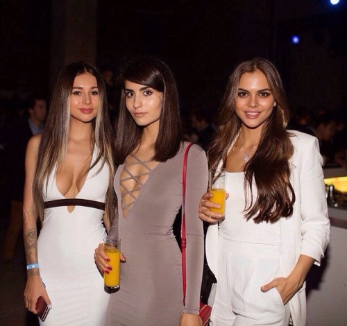 mole114:  Viki odintcova, Diana melison & Irina dreyt