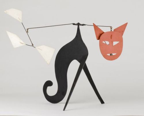 Alexander Calder. Chat-mobile. 1966. Painted sheet metal and steel wire. Museum of Contemporary Art 